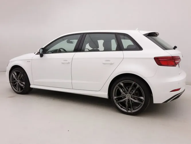 Audi A3 1.4 TFSi 204 e-Tron 36G/Co2 S-Tronic + GPS + LED Lights + ALU19 Image 3